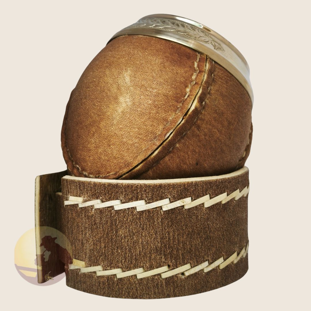 Torpedo y Posamate de Cuero Crudo con Virola Cincelada - Imagen 4